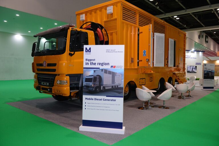 Al Masaood Power представляет мобильный электрогенератор с дизельной генераторной установкой MTU