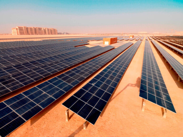 Компания Masdar достигла финансового закрытия знаковой солнечной фотоэлектрической станции Garadagh мощностью 230 МВт в Азербайджане