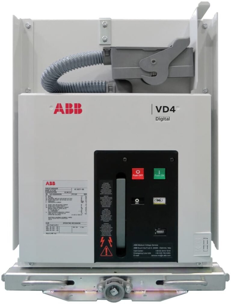 ABB демонстрирует цифровой автоматический выключатель VD4 evo.